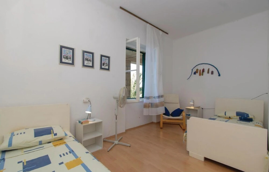 Nice Home in Trpanj With Wifi and 3 Bedrooms