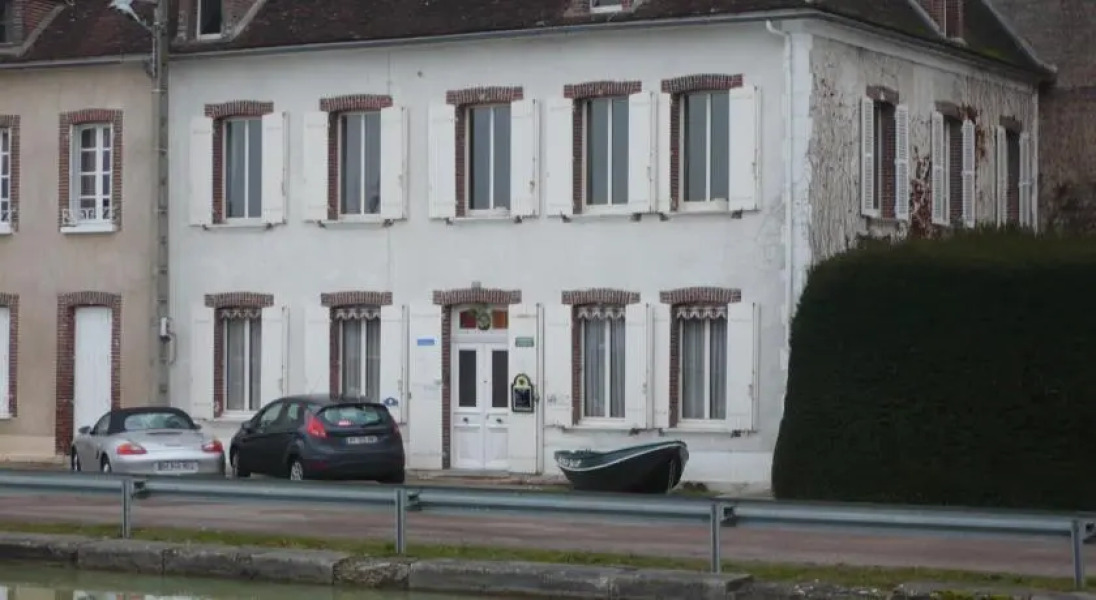 Bellerive De Bourgogne Chambres DHôtes