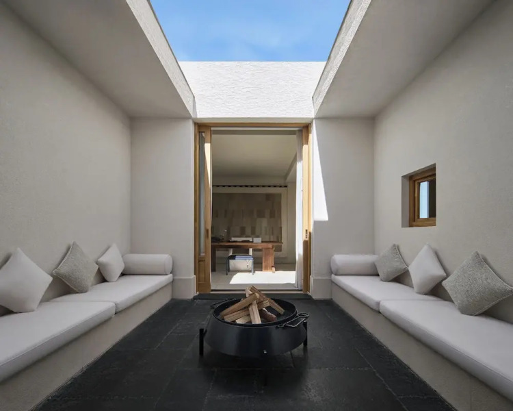 Deqin Meri Poodom hotel