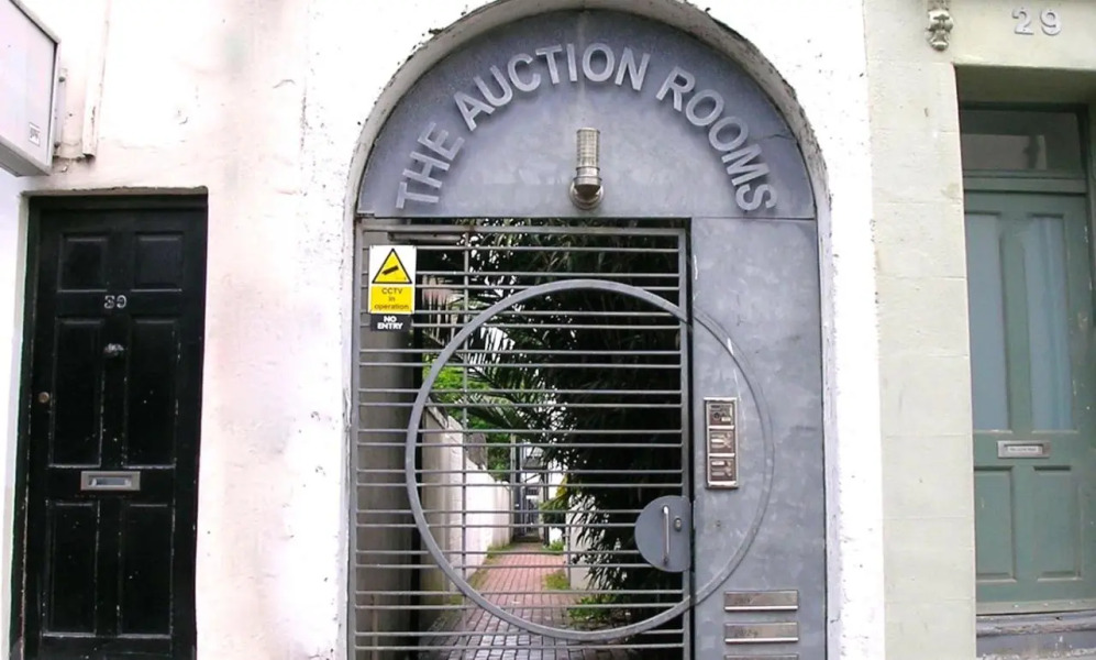 Artist Studio | By My Getaways