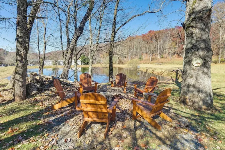 Pet-friendly Topton Home w/ Patio, Deck & Views!