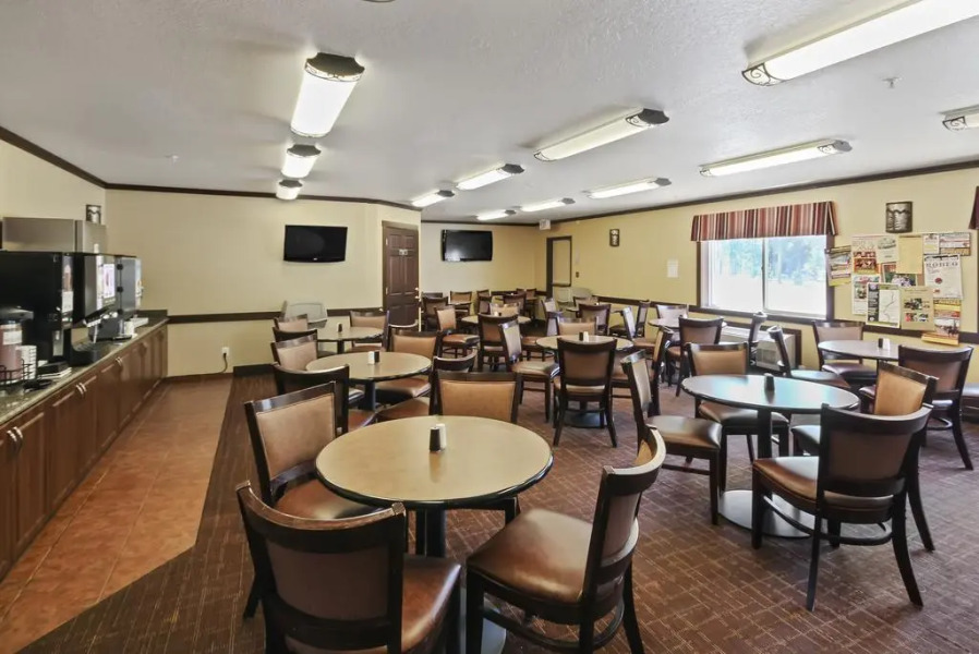 Yellowstone Westgate Hotel