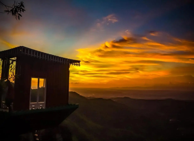 Bukit Lintang Sewu Domping By Zuzu