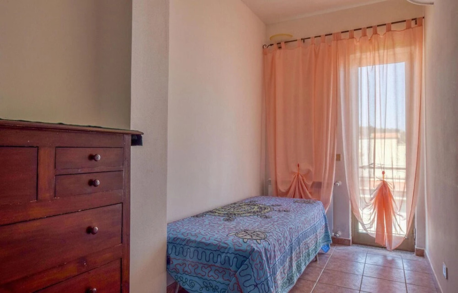 Nice Apartment in Marina di Caronia With Wifi and 2 Bedrooms