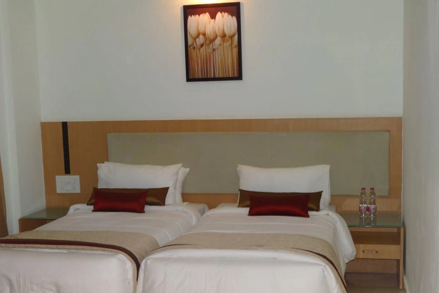 Zip by Spree Spine Hotel