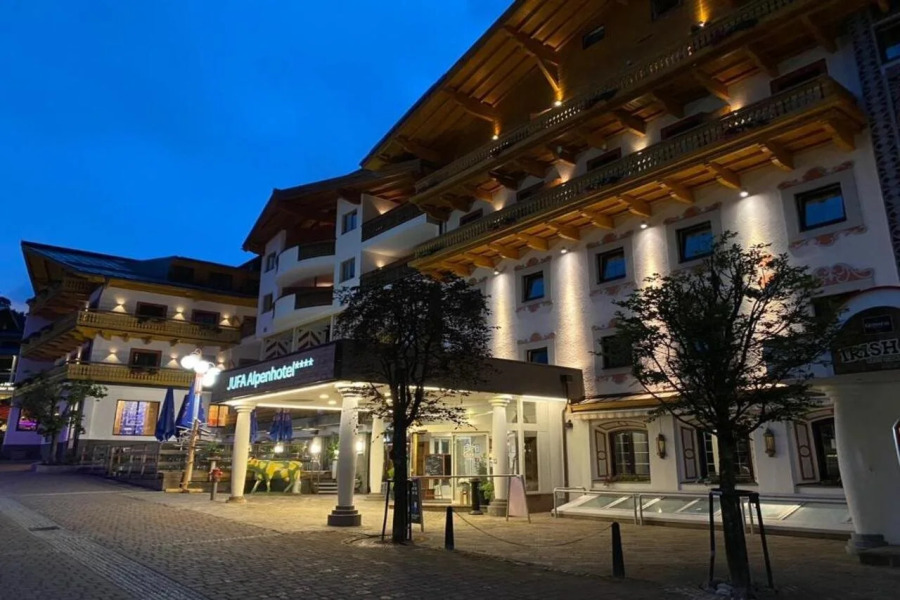 JUFA Alpenhotel Saalbach