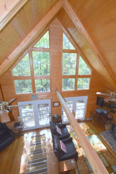 Rosies Creekside Retreat - 3 BR Escape!