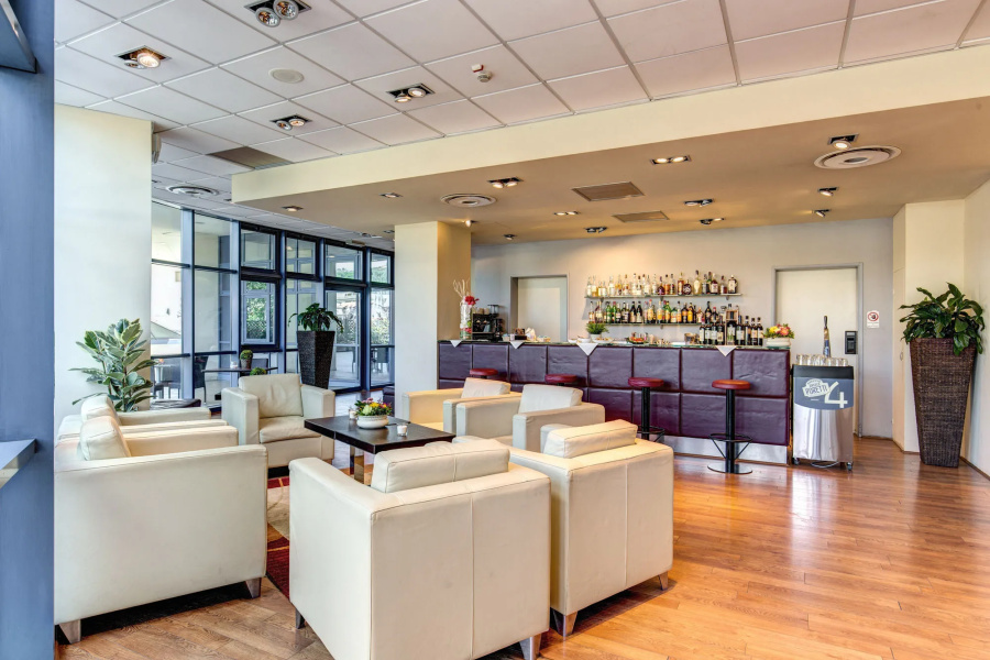 Tuscany Inn