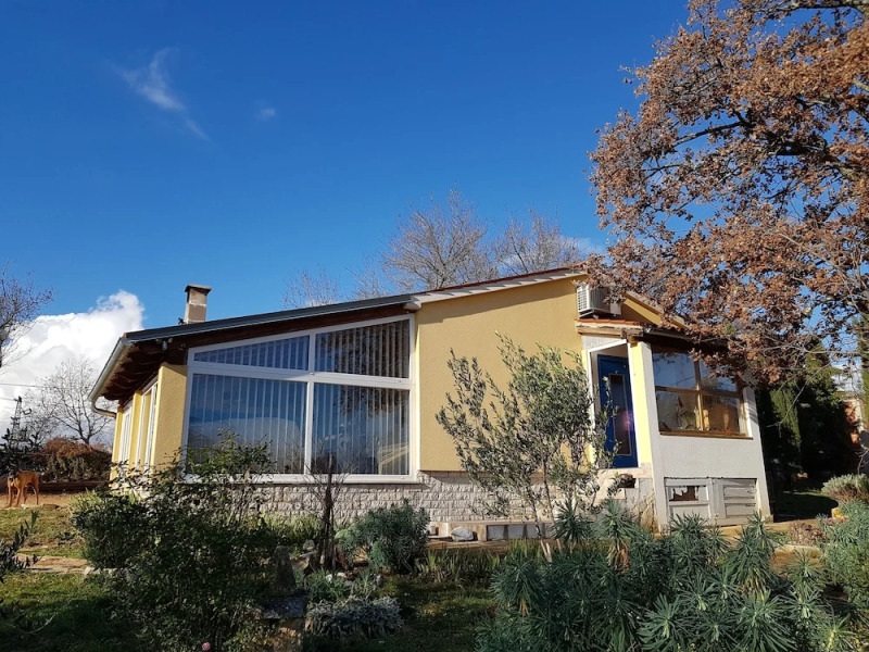 Lovely 2-bed House in Klarici Close to Pula