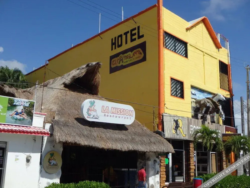 La Matatena Hotel
