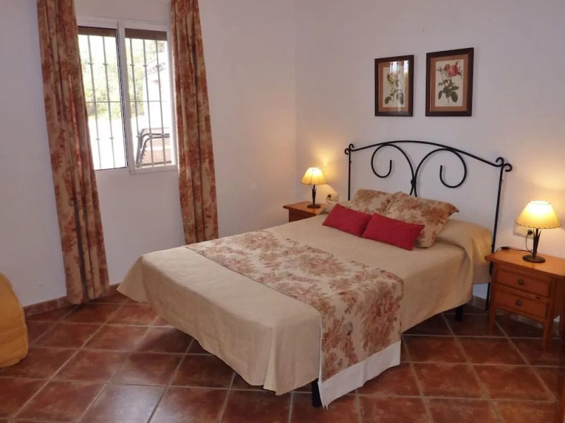 Pretty Cottage in Villanueva de la Concepcion with Pool