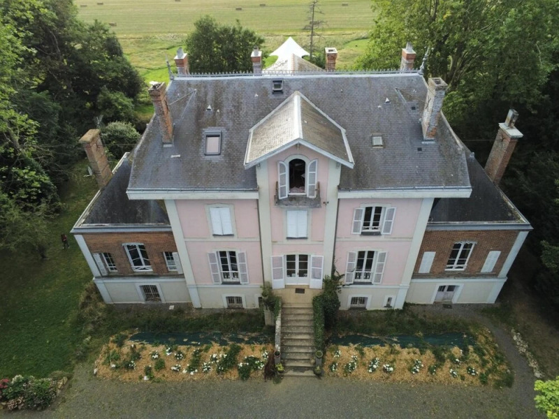Le Chateau De La Tourlandry