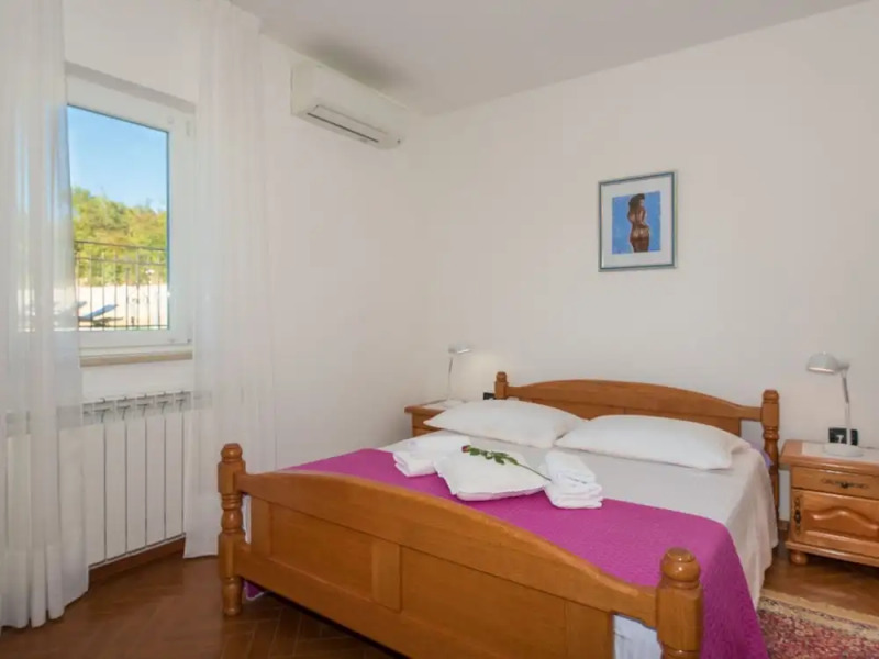 Spacious Holiday Home with Beautiful Sea View From All Parts of the House