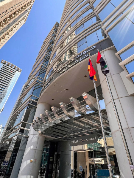 Cosmos Living Stylish Studio Near Marina