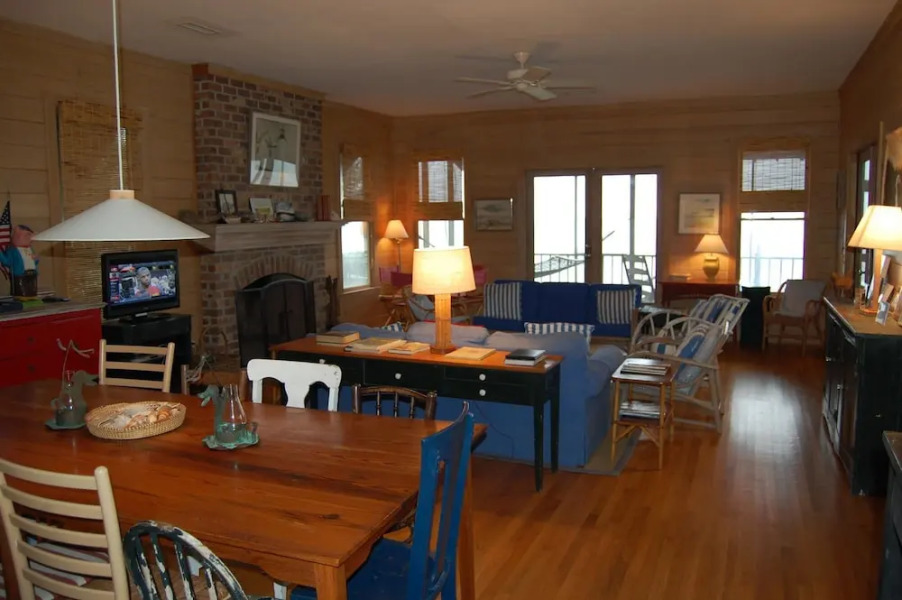 Kennedy Pawleys Island - 5 Br Home