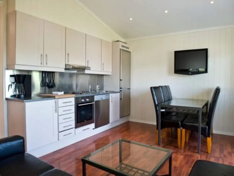 Spacious Holiday Home in Kinsarvik