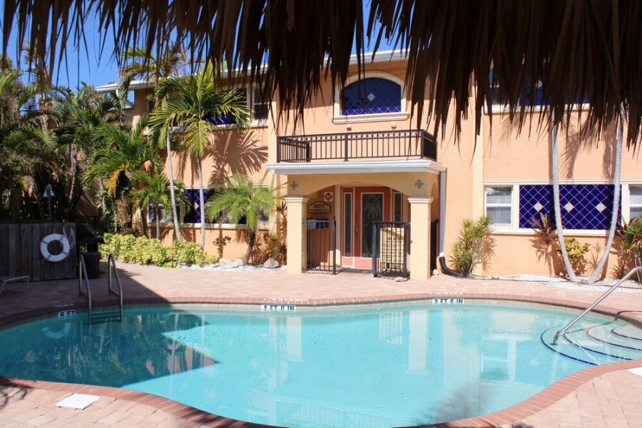 Honeymoon Sunsets at Coconut Villas of Dunedin - Two Bedroom Condo