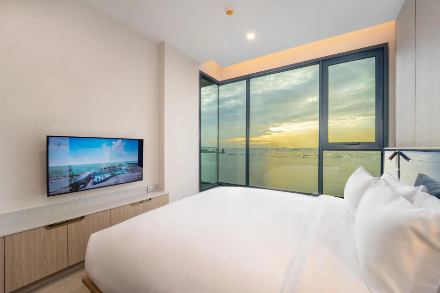 S. Sriracha Hotel and Residence