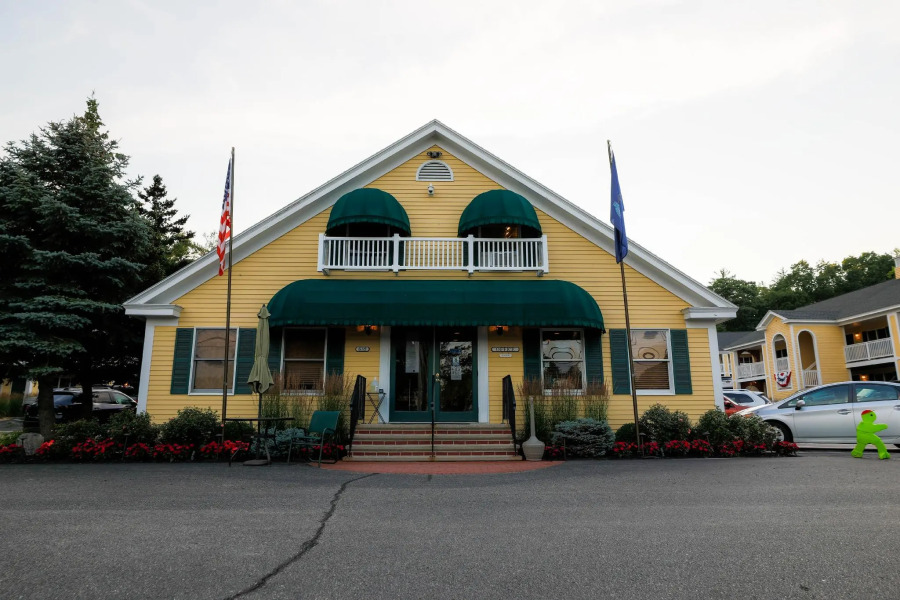 InnSeason Resorts The Falls at Ogunquit