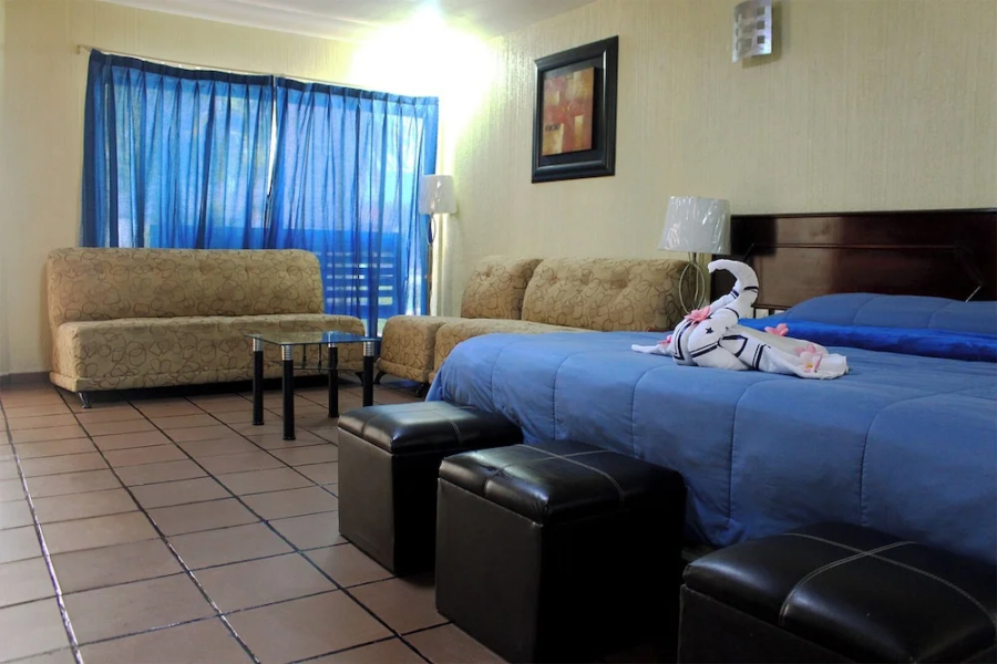 Hotel Plaza Mazari