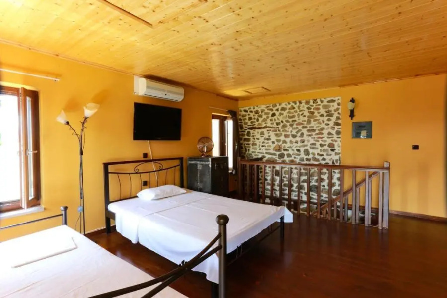 Traditional House in Lepanto Castle