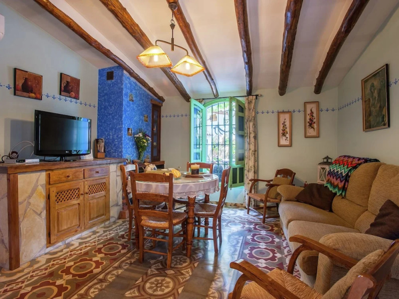 Rustic Cottage in Rute With Swimming Pool