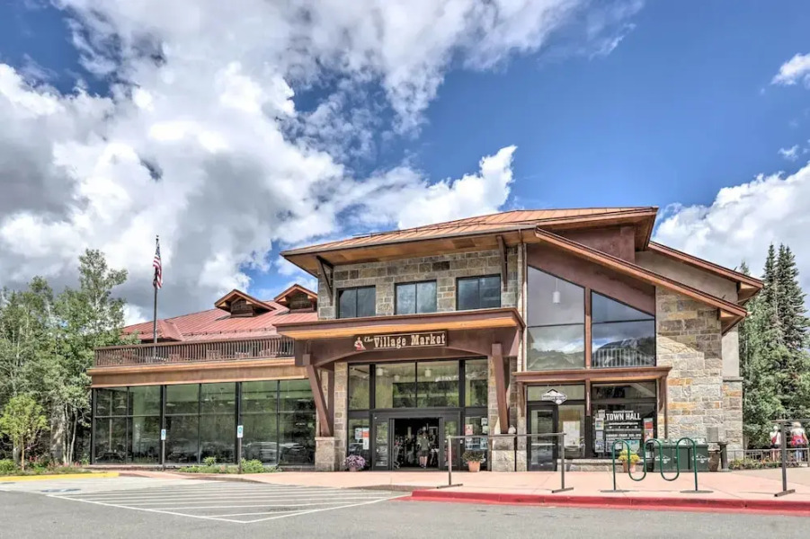 Luxurious Ski-in/ski-out Telluride Penthouse!
