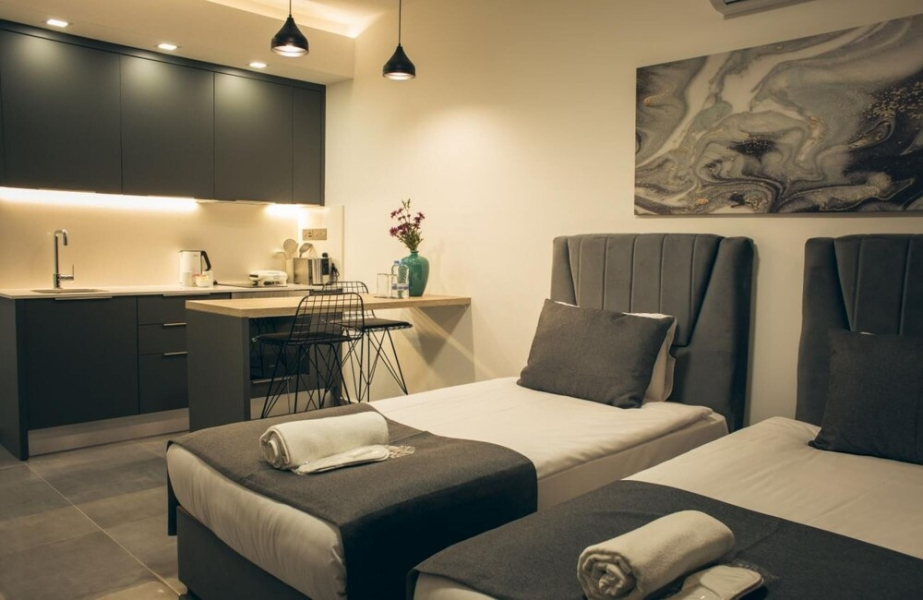 Delightful Studio Flat Close to the Beach With Shared Pool and Balcony in Iskele Cyprus