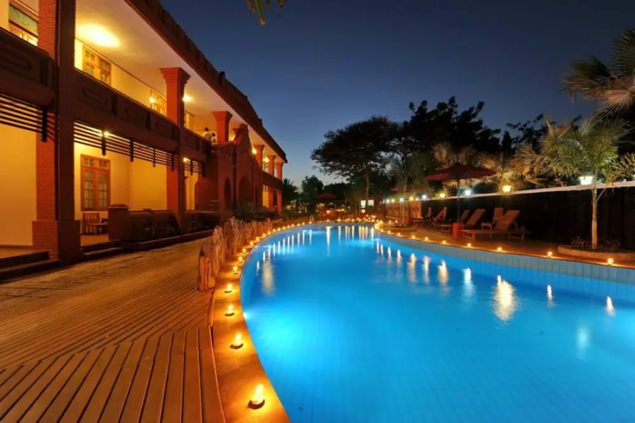 Sky Palace Villa - Nat Ma Taung @ Mount Victoria