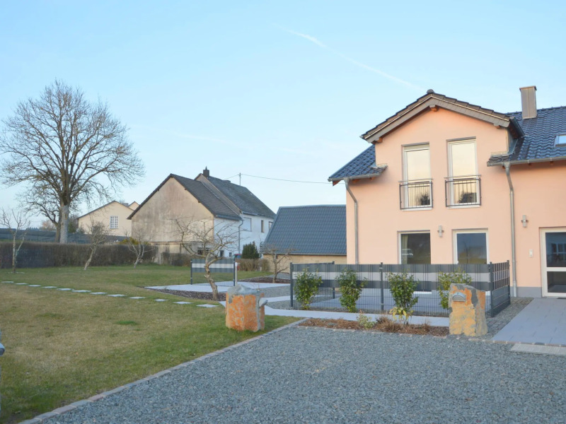 Comfortable Holiday Home in Ellscheid with Garden