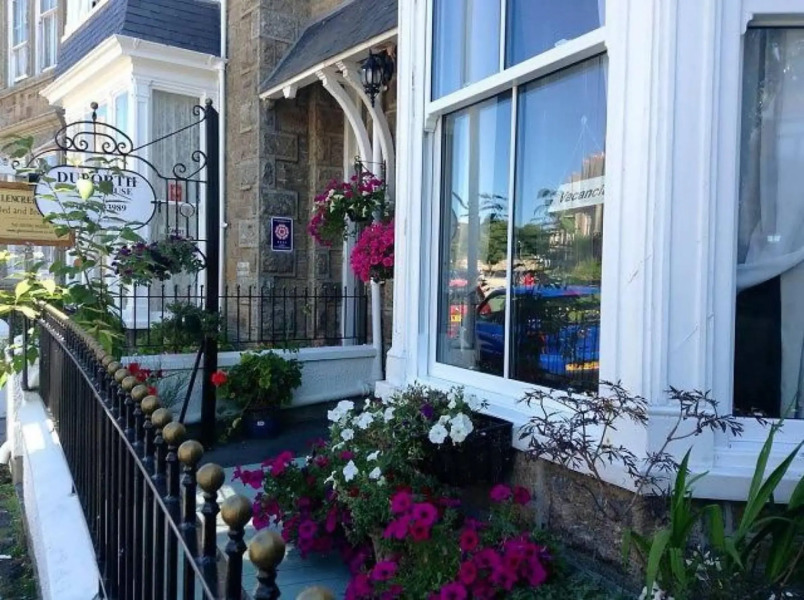 Duporth Guest House