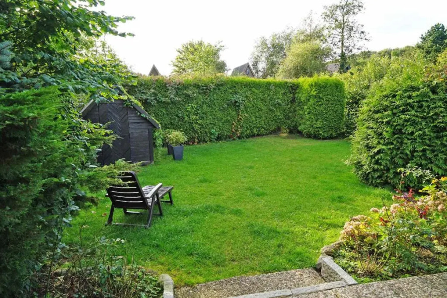 Zeltdachhaus _ 2 x TV _ ruhige Lag