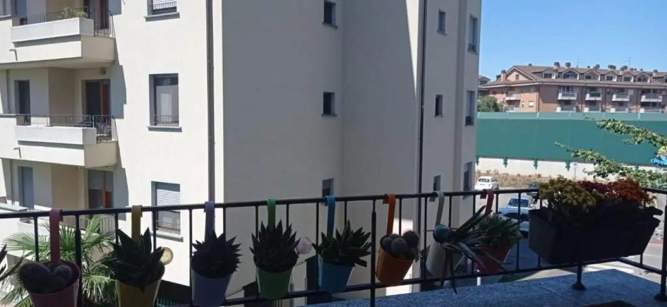 CASITA Monolocale colorato a 150mt da stazione