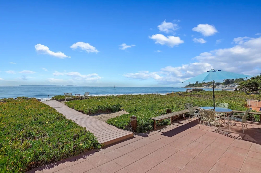 Garden Cottage - Miramar Beach With Shared Deck