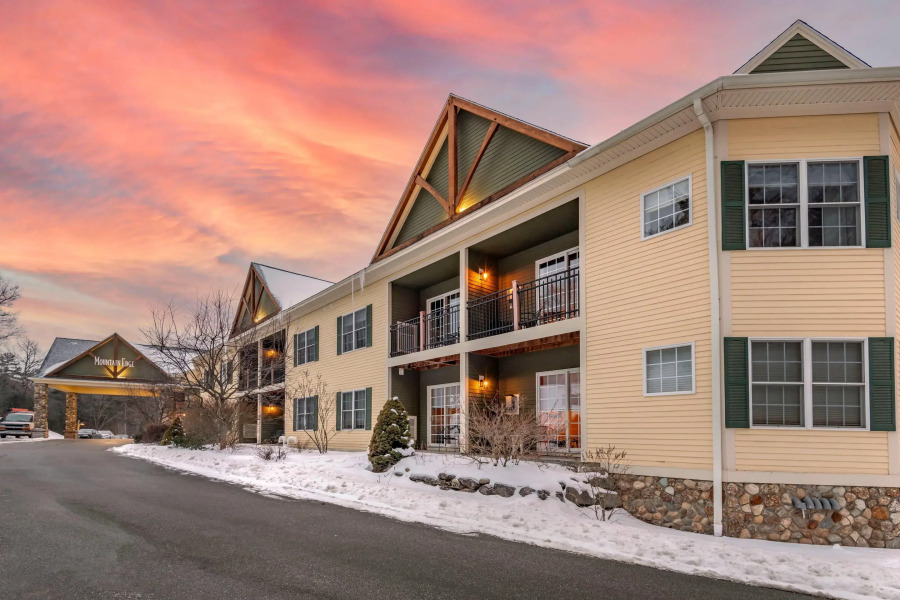 Mountain Edge Suites at Sunapee, an Ascend Collection Hotel