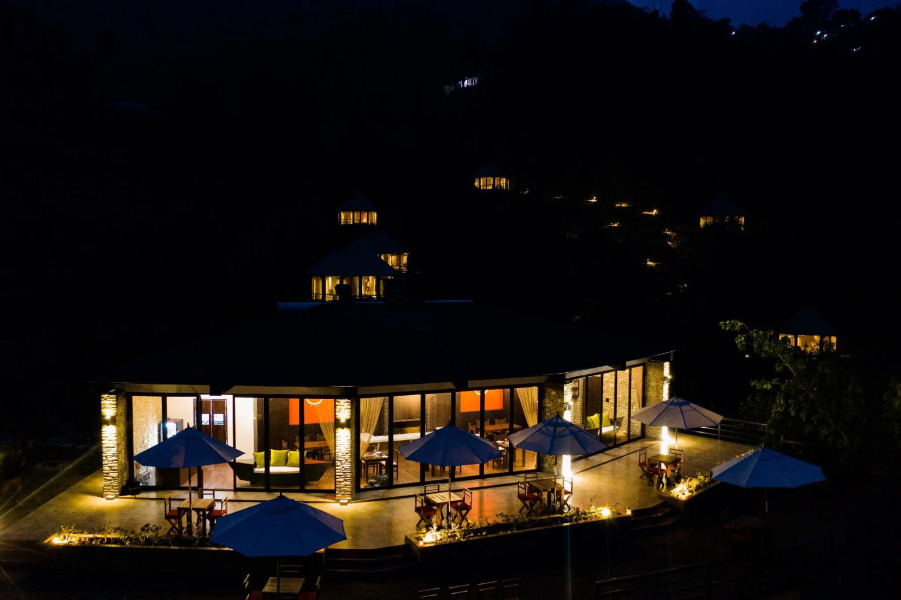 The Pavilions Himalayas Lake View