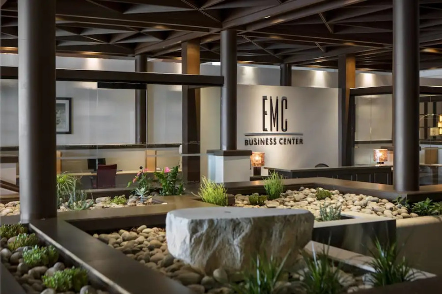 Renaissance Denver Hotel & Conference Center