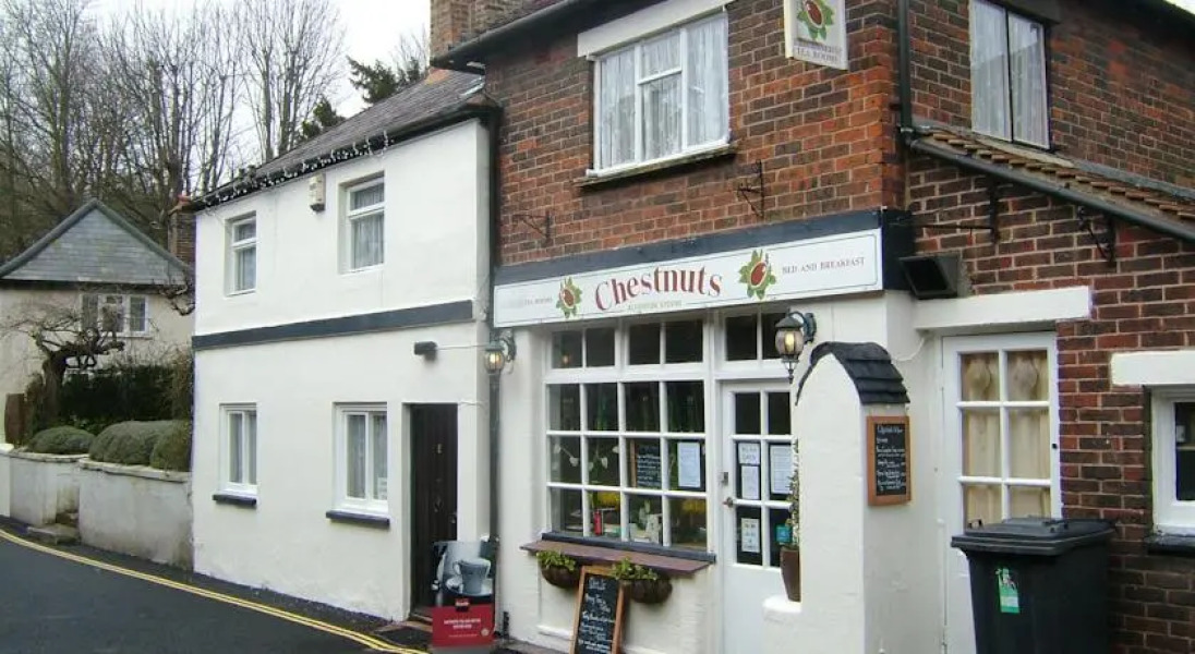 Chestnuts Bed & Breakfast