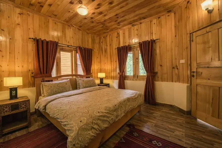 Pine Park Glade Resort Shogran