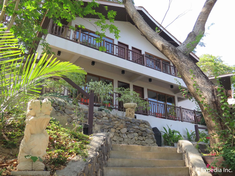 Aiyanar Beach and Dive Resort