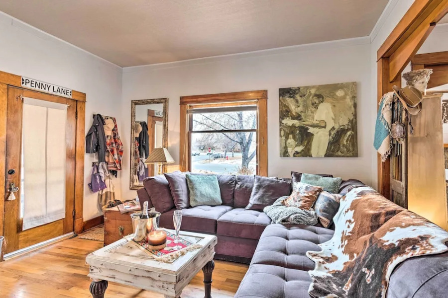 Lovely Montrose Home w/ Yard: Walk to Dtwn & Park!