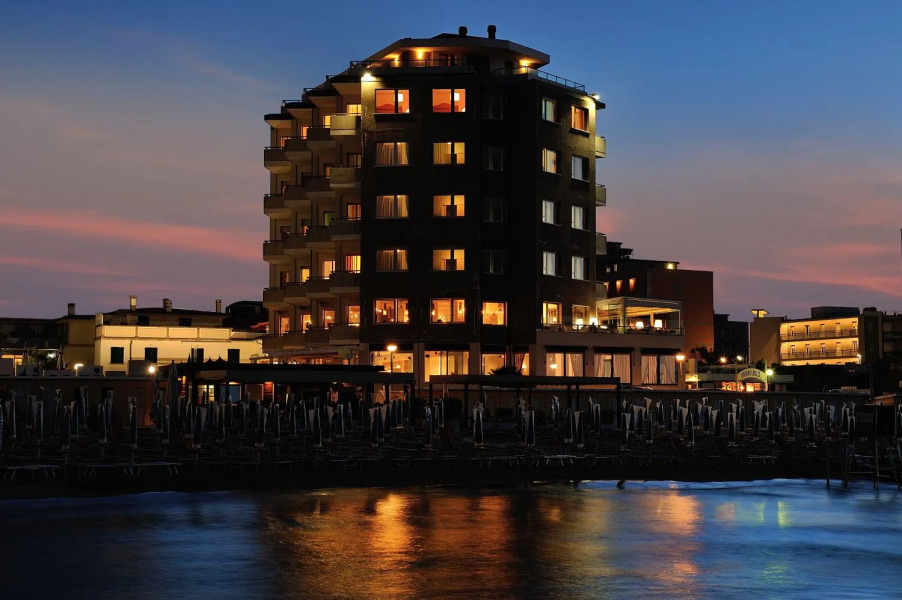 UNAHOTELS Imperial Sport Hotel