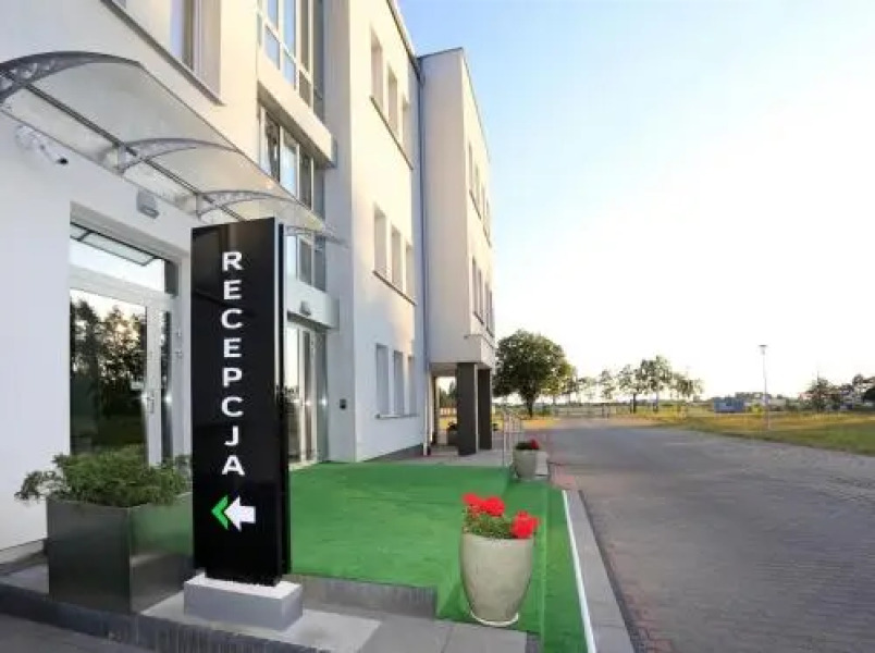 Poznań West Hotel - Bon Turystyczny