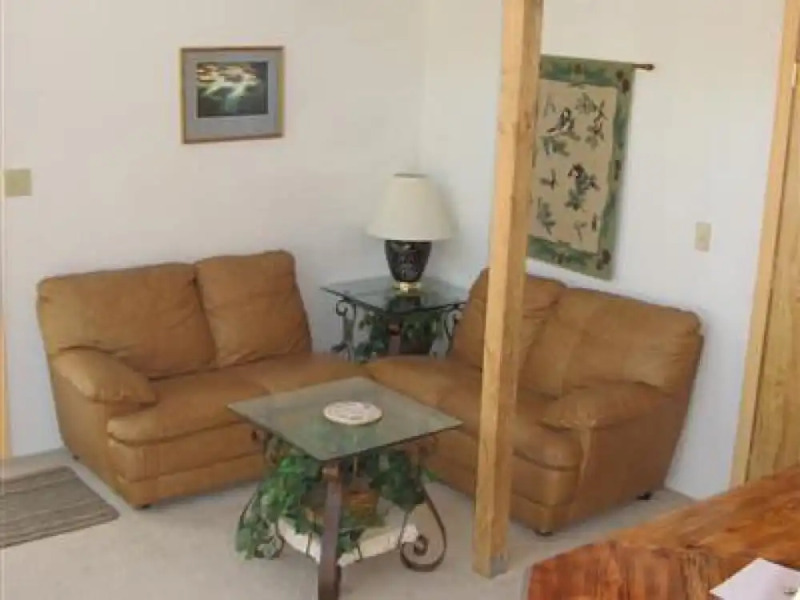 Crater Lake Inn & Retreat