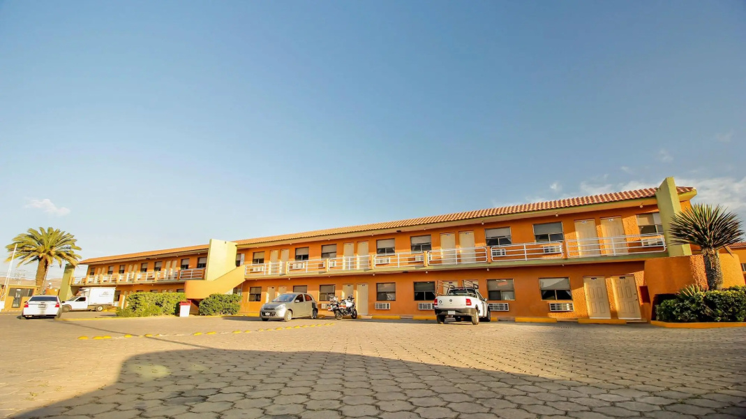 Hotel & Suites Marrod