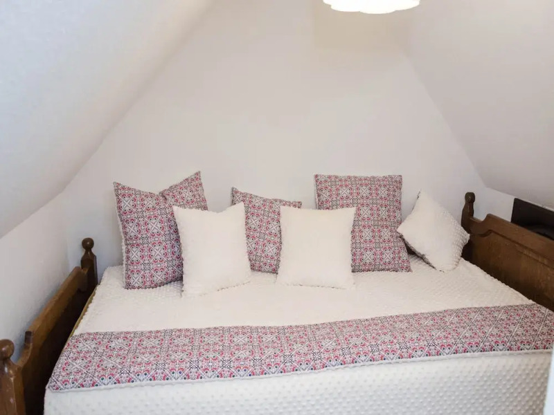 Apartment in a Stylish House in the Countryside Near the Sea