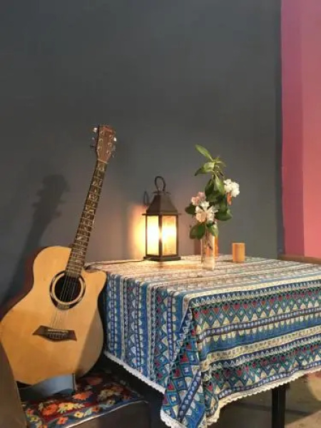 Huajian Youth Hostel