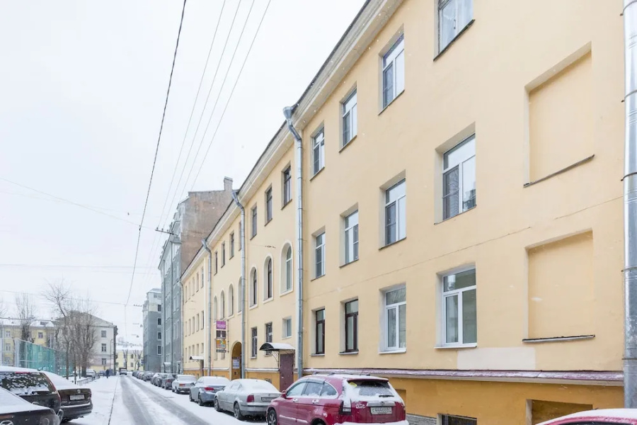 Студии на Большом Казачьем 11