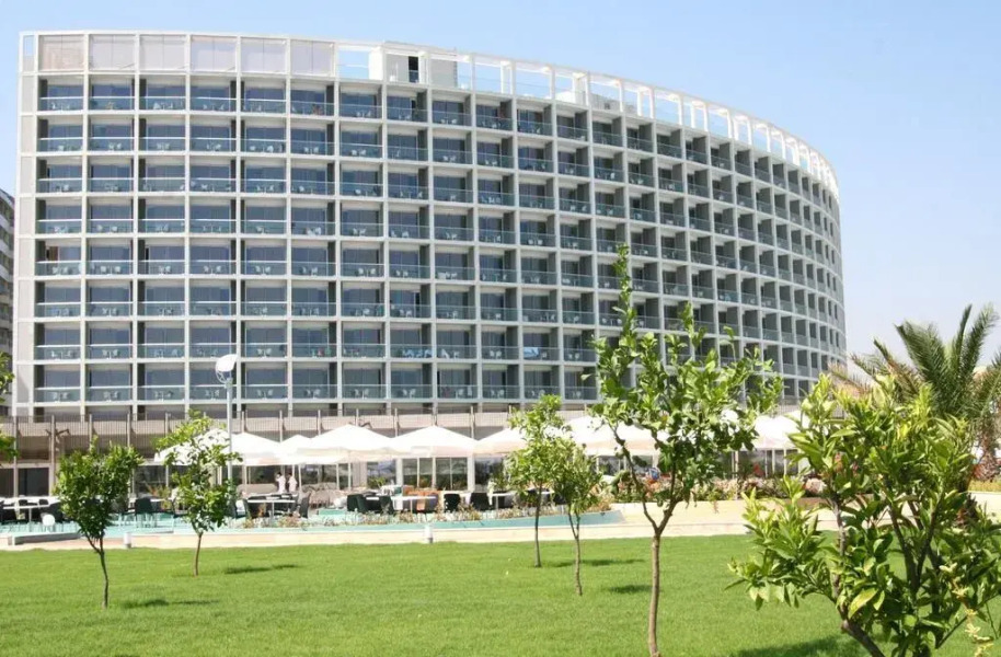 Crystal Centro Resort