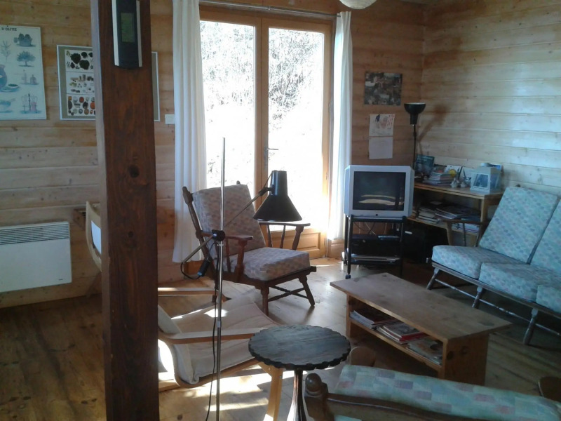 Beautiful Chalet with Terrace, Garden, Barbecue, Parking